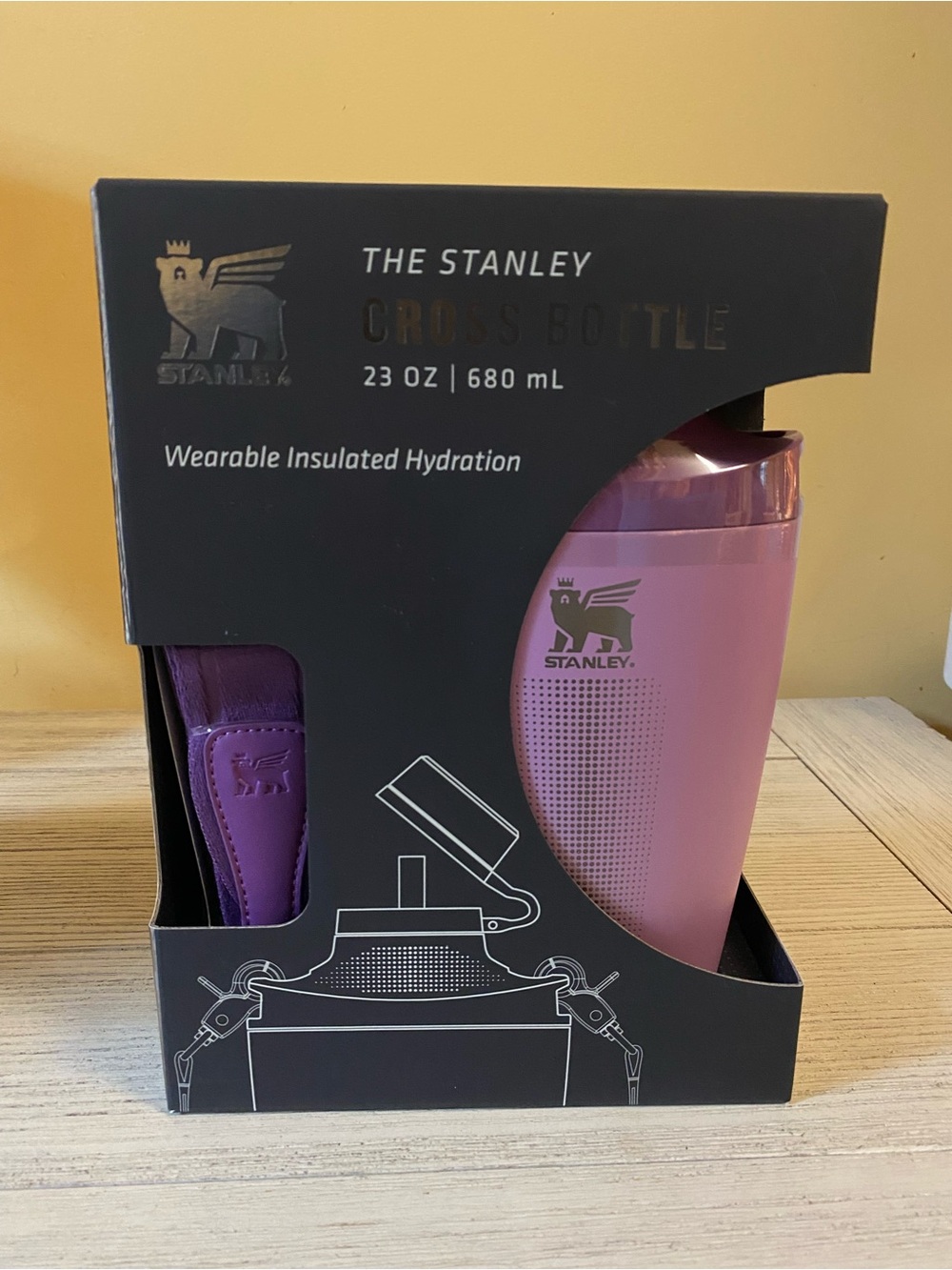 Stanley Wearable Insulated Cross Bottle